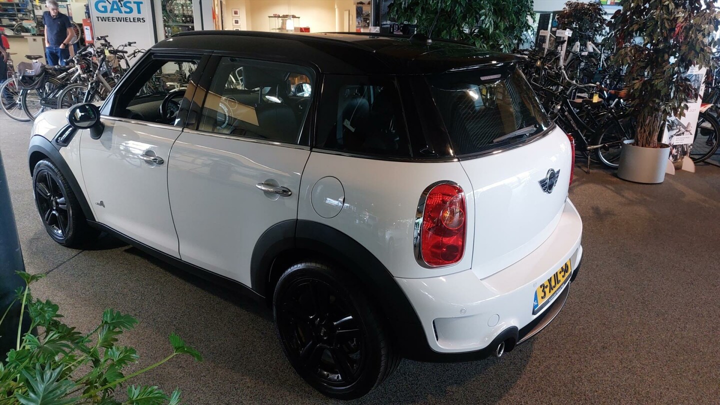 MINI-Countryman-3